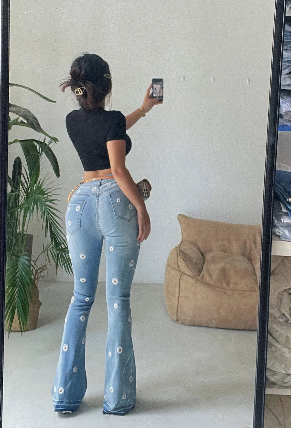 Women's Denim Bell Bottoms High Waist Tight Elastic Long Legs Daisy Embroidered Printed Spicy Girl Slim Straight Jeans UDUE