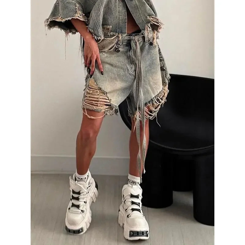 Women's Vintage Ripped Harajuku Loose Fit Jeans Y2K Damage Emo Trashy Calf-Length Pants Kpop Baggy Washed Denim Trouser