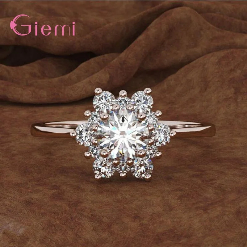Luxury Female Snowflake Ring Fashion 925 Sterling Silver Crystal Zircon Stone Ring Vintage Wedding Rings For Women