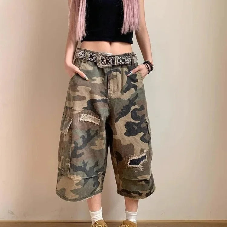 Plus Size American Style Distressed Patch Straight Leg Camouflage Seven-Foot Women's Jeans Casual Loose Slimming Shorts