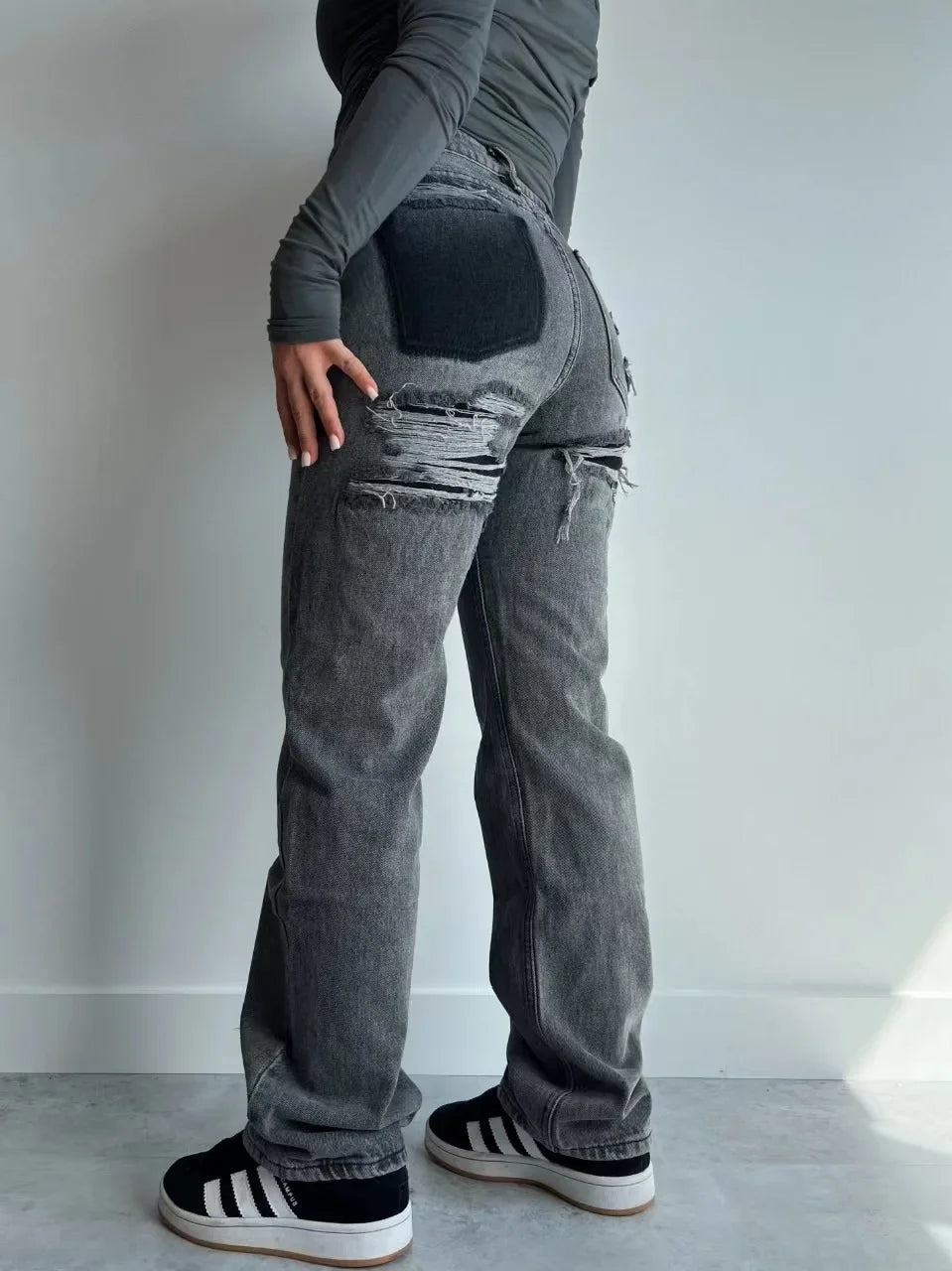 Ripped Jeans for Women Hole Pants Streetwear Low Waist Washed Distressed Pockets Denims 2025 Mom Jeans Vintage Straight Trousers