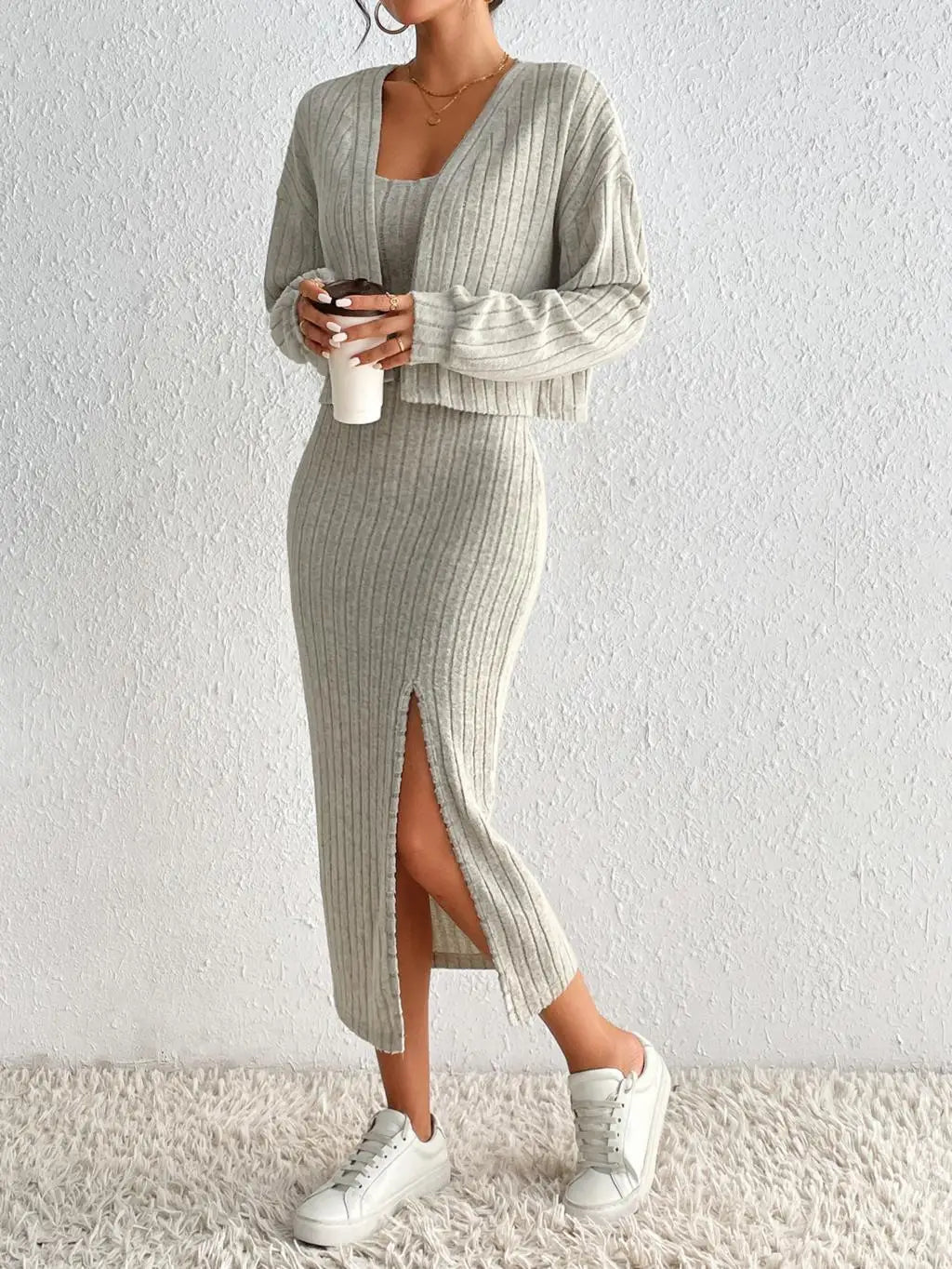 Autumn/Winter New Set Women's Fashion and Temperament Slim Fit Casual Long Sleeve Knitted Suspender Coat Dress