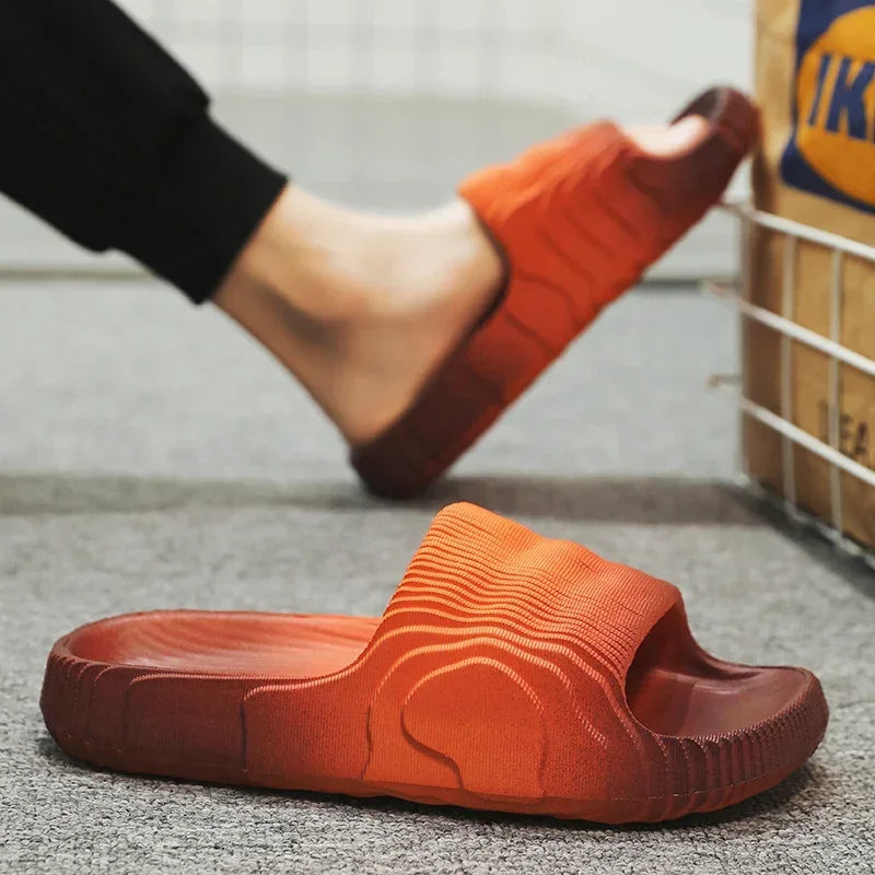 Flip Flop Men's Slide Slipper Man Luxury 2024 Men's Summer Slippers Walk Around Home Male Shoes Sneakers Living Room Slippers
