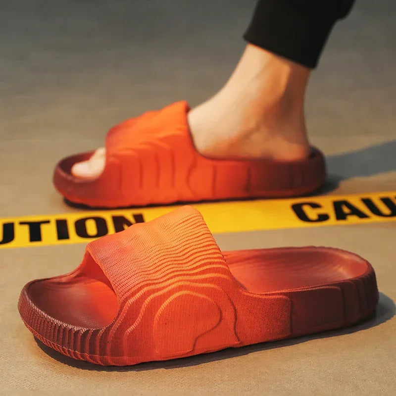 Flip Flop Men's Slide Slipper Man Luxury 2024 Men's Summer Slippers Walk Around Home Male Shoes Sneakers Living Room Slippers