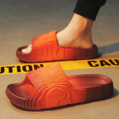 Flip Flop Men's Slide Slipper Man Luxury 2024 Men's Summer Slippers Walk Around Home Male Shoes Sneakers Living Room Slippers