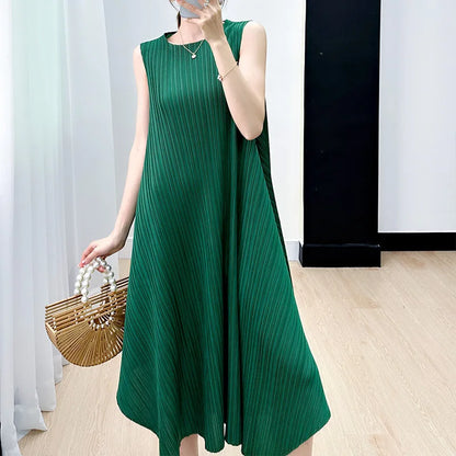Miyake Skirt Women 2023 Summer New Casual Simple Graceful Loose Pleated Design round Neck Sleeveless DressLuxury Evening Dresses