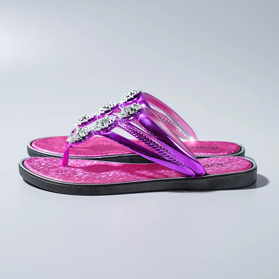 "Women's Flip-Flop Sandals with Rhinestones Beach Casual Slides for Outdoor Wear, Flat Soles and Toe-Post Slippers for Summer"