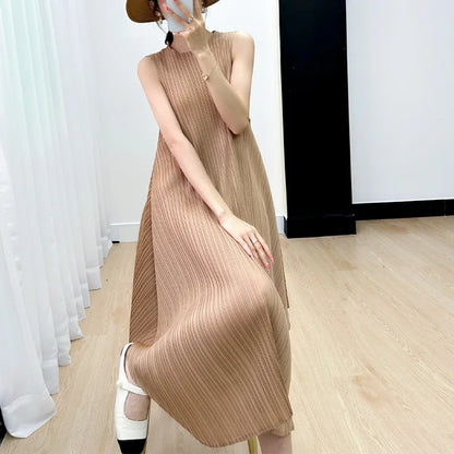 Miyake Skirt Women 2023 Summer New Casual Simple Graceful Loose Pleated Design round Neck Sleeveless DressLuxury Evening Dresses