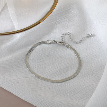 4pcs Punk Curb Cuban Chain Bracelets Set for Women Simple Thick Gold Color Charm Bracelets Fashion Jewelry Accessories New